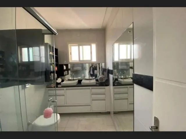 Imagem: Casa com 3 Dormitórios À Venda, 280 M²