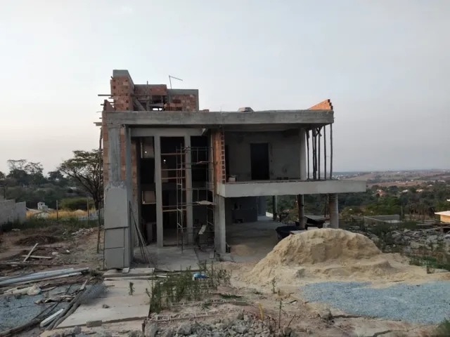 Imagem 8: Casa/ Chácara em Construção 4 Quartos, 4 Banheiros 2 Pavimentos + Cobertura