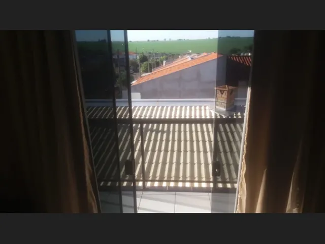 Imagem 2: Sobrado no Jardim Europa em Campo Mourão com 3 Quartos
