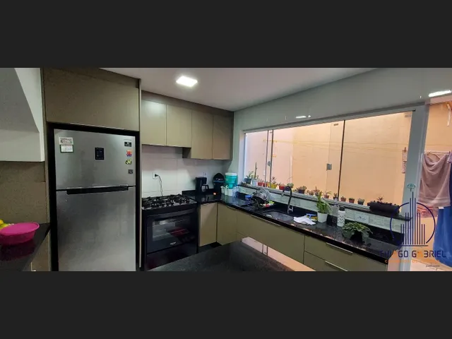 Imagem 13: Sobrado para Venda em Oficinas 2 Quartos 2 Suítes