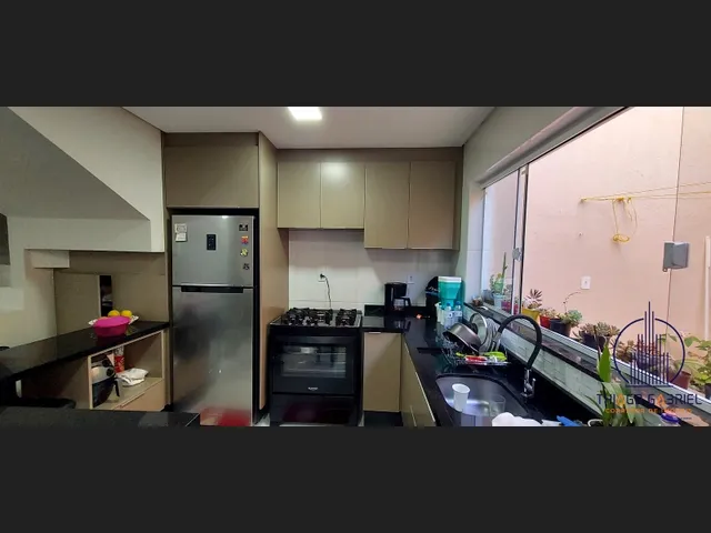 Imagem 4: Sobrado para Venda em Oficinas 2 Quartos 2 Suítes