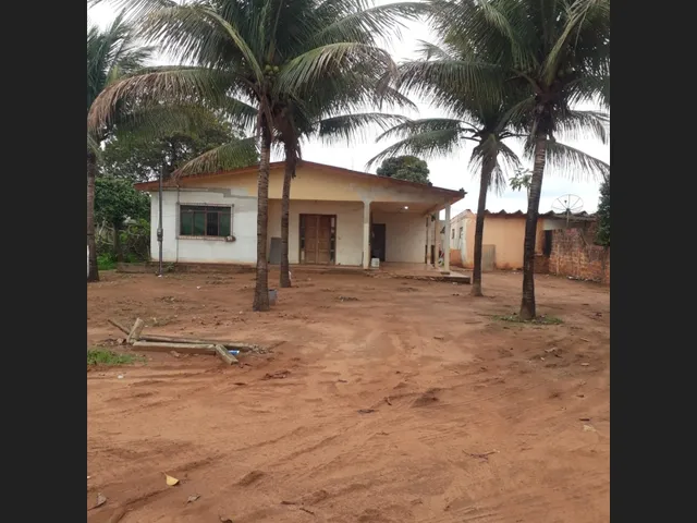 Imagem 4: Casa, com Terreno Muito Grande na Beira da Br020