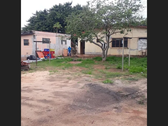 Imagem 2: Casa, com Terreno Muito Grande na Beira da Br020