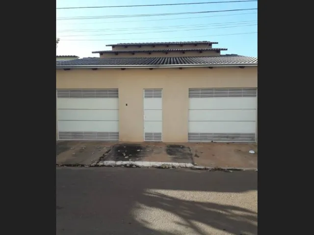 Imagem: Descrição 3 Quartos 1 Suíte, Área Construída