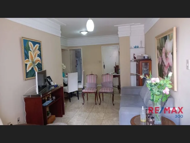Imagem 2: Apartamento com 2 Quartos, 66 M², À Venda por R$ 240.000