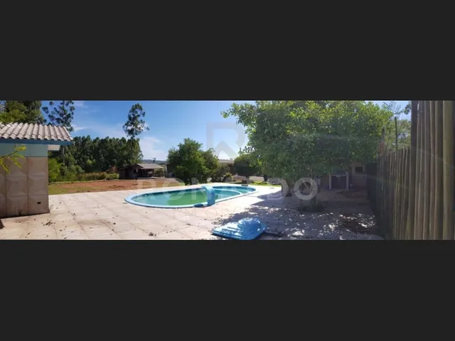 Imagem: Chácara com 2 Casas Piscina e Quiosque