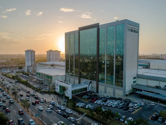 Imagem: Alugo Sala Comercial no Shopping da Ilha