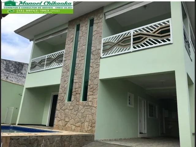 Imagem: A casa possui 3 Dormitórios, 223m² de Área e está