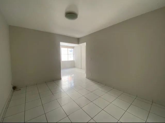 Imagem: Excelente Apartamento À Venda no Ed. Braz