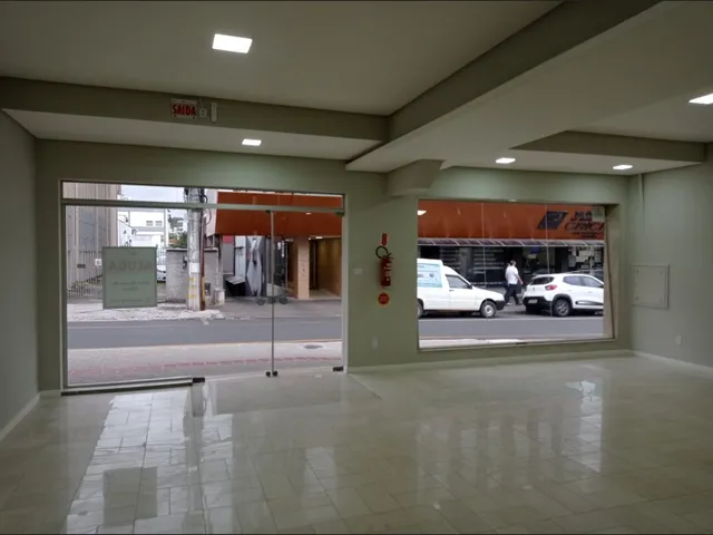 Imagem 4: Sala Comercial Térrea Grande Centro Criciúma Sc