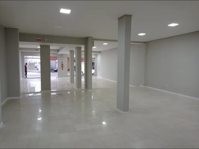 Imagem 2: Sala Comercial Térrea Grande Centro Criciúma Sc