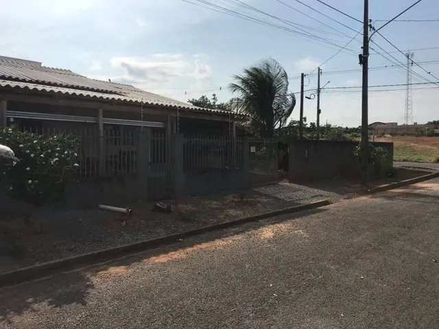 Imagem: Casa À Venda com Ótima Localização