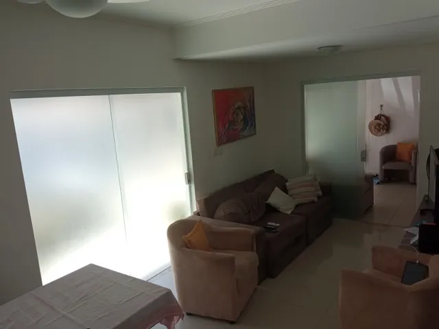 Imagem 1: Casa 4/4 Sendo Uma Suíte com Closet