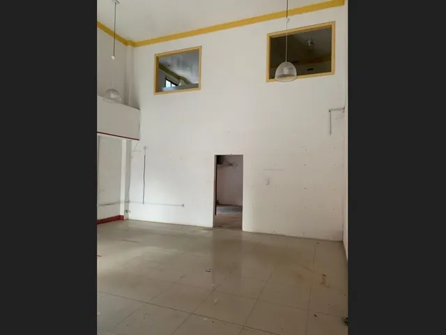 Imagem: Excelente Ponto Comercial na Av. Esquina
