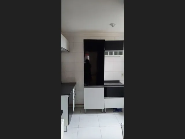 Imagem: Belo Aparador no Ed. Fita Mirante do Parque