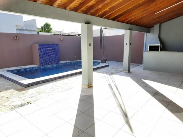 Imagem 6: Vendo, Casa com Piscina. Ceito Propostas