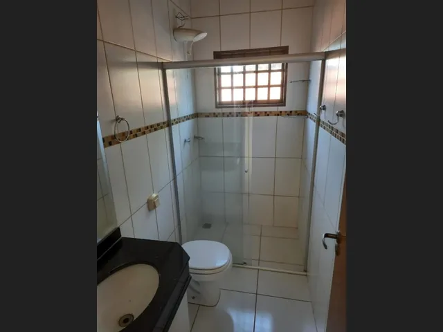 Imagem 3: Vendo, Casa com Piscina. Ceito Propostas