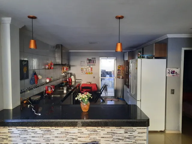 Imagem 3: Duplex 200 M2, Lagoa Redonda, Piscina, Deck,02 Suites,Piso em Porcelanato e Granito