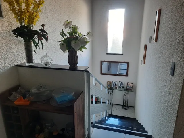 Imagem 13: Duplex 200 M2, Lagoa Redonda, Piscina, Deck,02 Suites,Piso em Porcelanato e Granito