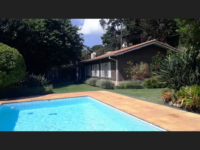 Imagem: Casa com 3 Dormitórios À Venda, 540 M²