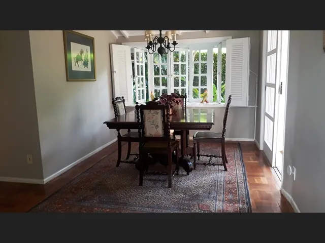 Imagem 3: Casa com 3 Dormitórios À Venda, 540 M² por R$ 1.750.000,00 - Nogueira - Petrópolis/Rj