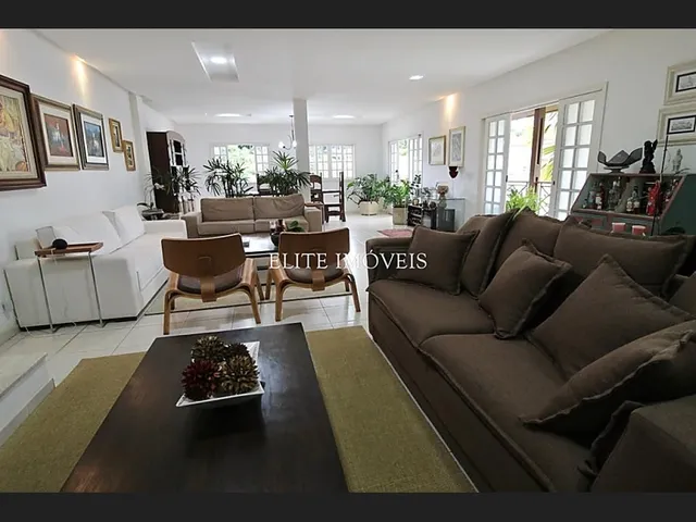 Imagem 15: Vendo Casa 4 Quartos e 2 Suítes em Bicas