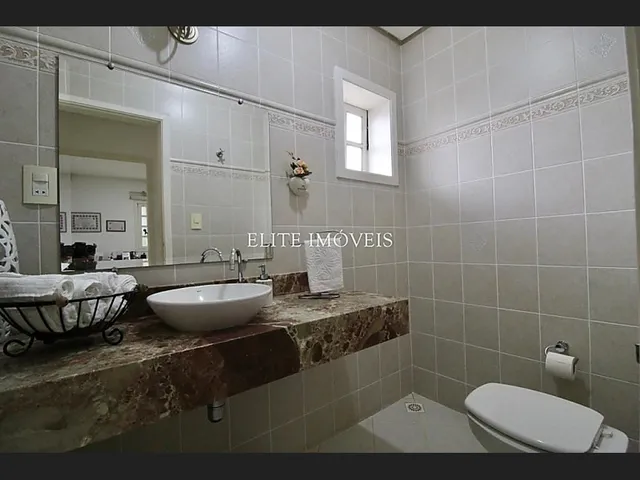 Imagem 2: Vendo Casa 4 Quartos e 2 Suítes em Bicas