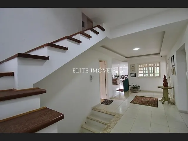 Imagem 6: Vendo Casa 4 Quartos e 2 Suítes em Bicas
