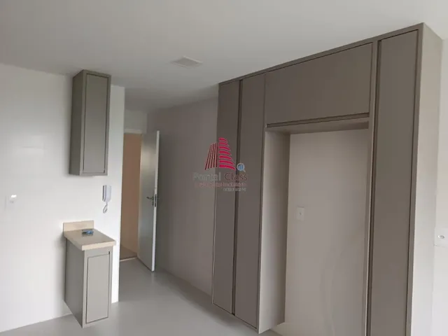 Imagem 3: Cód.: 1-369 Apt Luxuoso C/Moveis Embutidos C/ 217,62 M², Ed.mansão the View, por R$ 1,5