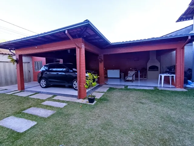 Imagem: Ampla Casa a Venda no Bairro São Cristóvão