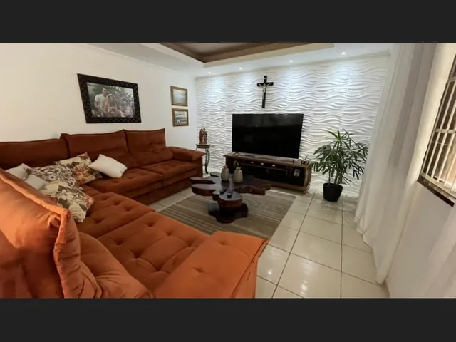 Imagem 4: Vendo Excelente Casa com Ótima Localização