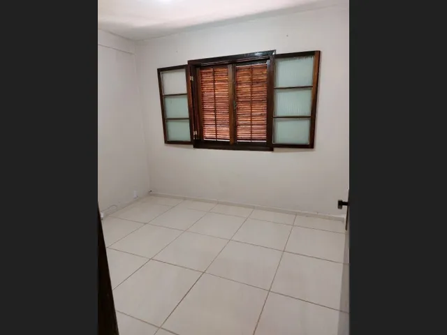 Imagem 3: Ótima Casa *Venda Somente do Segundo e Terceiro Andar*