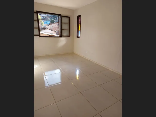 Imagem 12: Ótima Casa *Venda Somente do Segundo e Terceiro Andar*