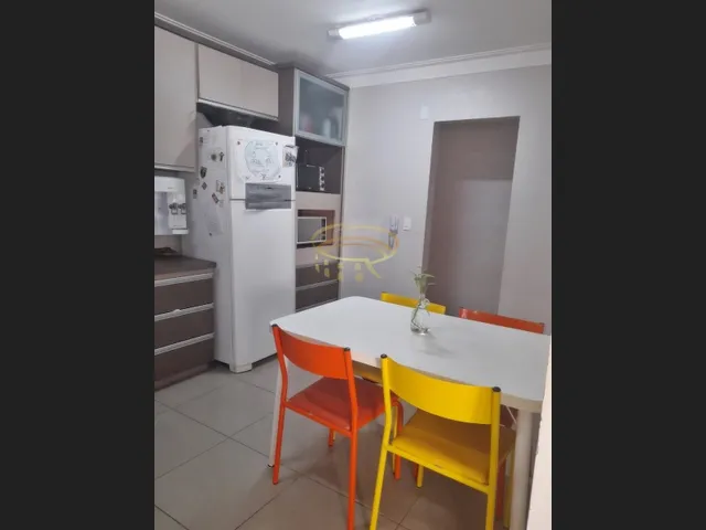 Imagem 5: Amplo Apartamento na Zona 07 - Maringá Pr
