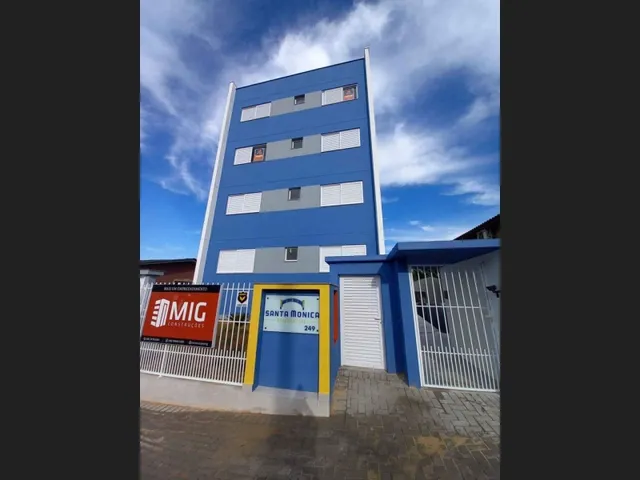 Imagem: O apartamento possui 2 Dormitórios, 1 Banheiro, Acomodam 4