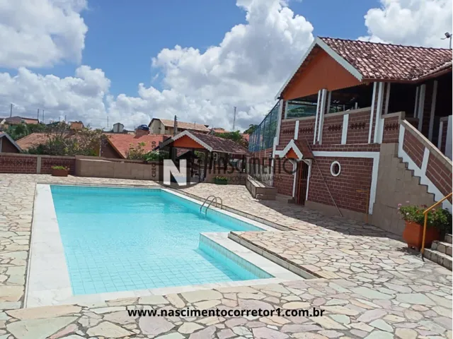 Imagem 4: Casa com Área Gourmet em Condomínio - Gravatá