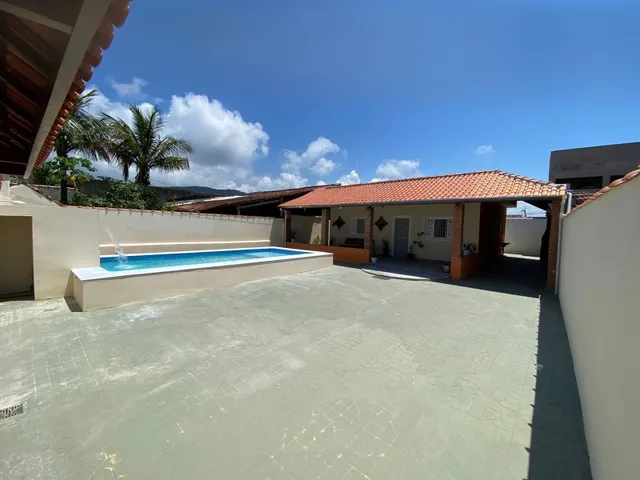 Imagem: Casa 03 Dormitorios com Piscina!