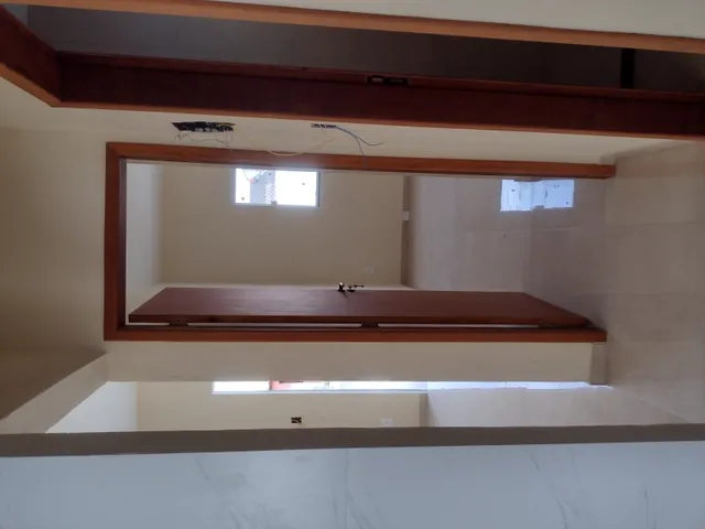 Imagem: A casa possui 2 Dormitórios, 1 Suíte, 1 Banheiro, 2 Vagas