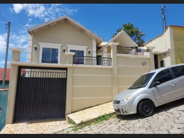 Imagem 1: Linda Casa Moderna e Espaçosa !!
