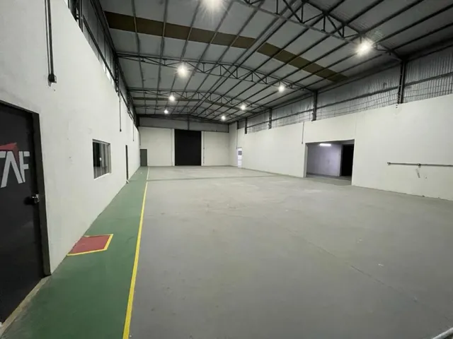 Imagem: Aluguel de Galpão - Pavilhão - Área