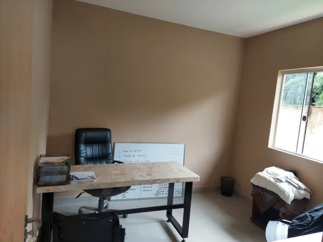 Imagem: Casa em Lote de 300 M², no Centro de Azurita