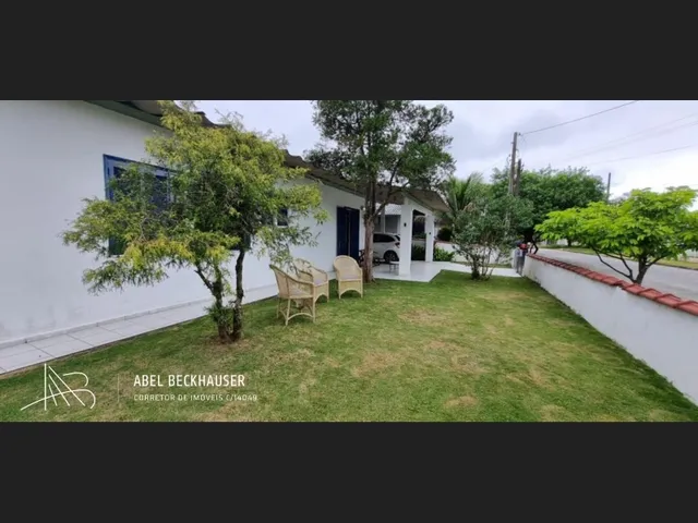 Imagem: Casa Térrea a Poucos Metros do Mar no Capri