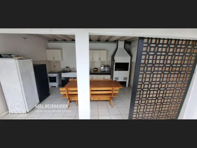 Imagem 4: Casa Térrea a Poucos Metros do Mar no Capri