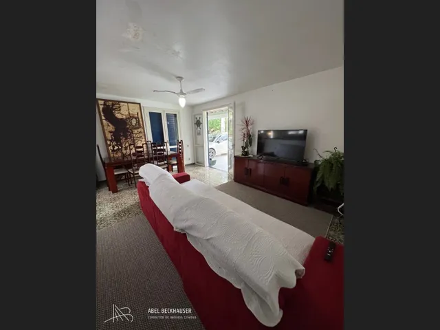 Imagem 8: Casa Térrea a Poucos Metros do Mar no Capri