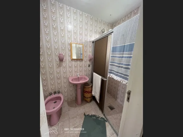 Imagem 3: Casa Térrea a Poucos Metros do Mar no Capri