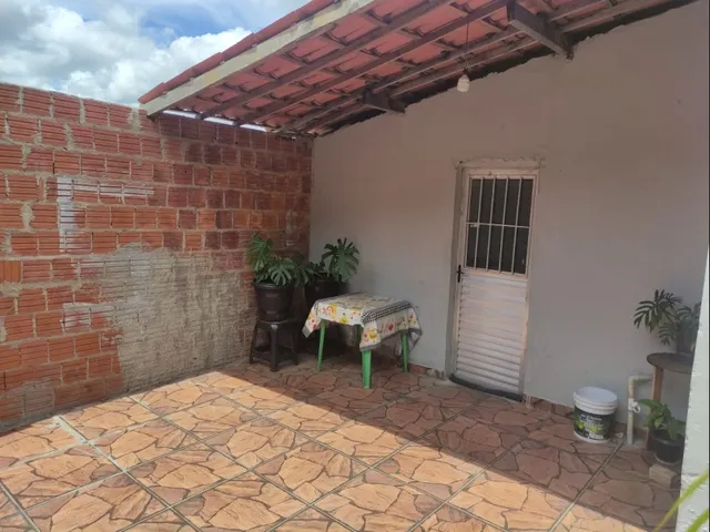 Imagem: Vende-Se Duas Casas
