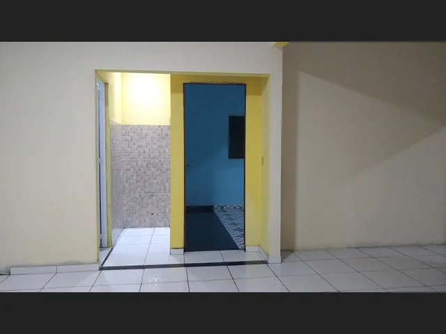 Imagem 7: Casa com 3 Quartos em Rua Asfaltada