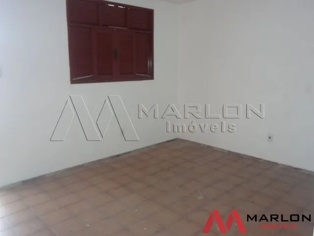 Imagem 11: Ótima Casa em Lagoa Nova, 5 Wcs, 8 Salas, Recepção, Varanda. 300M²