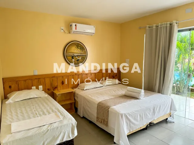 Imagem 4: Hotel Porteira Fechada e em Funcionamento Localizado na Praia de Canoa Quebrada