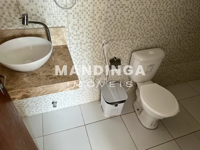 Imagem 8: Hotel Porteira Fechada e em Funcionamento Localizado na Praia de Canoa Quebrada